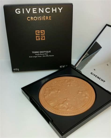 Review: Givenchy Terre Exotique Healthy Glow Powder